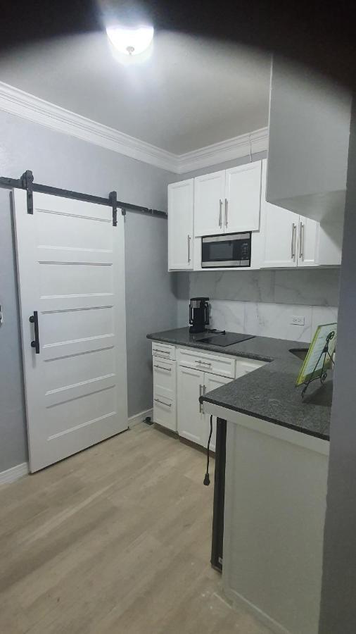 Kozy Bahamas Getaway Apartment Nassau Exterior photo