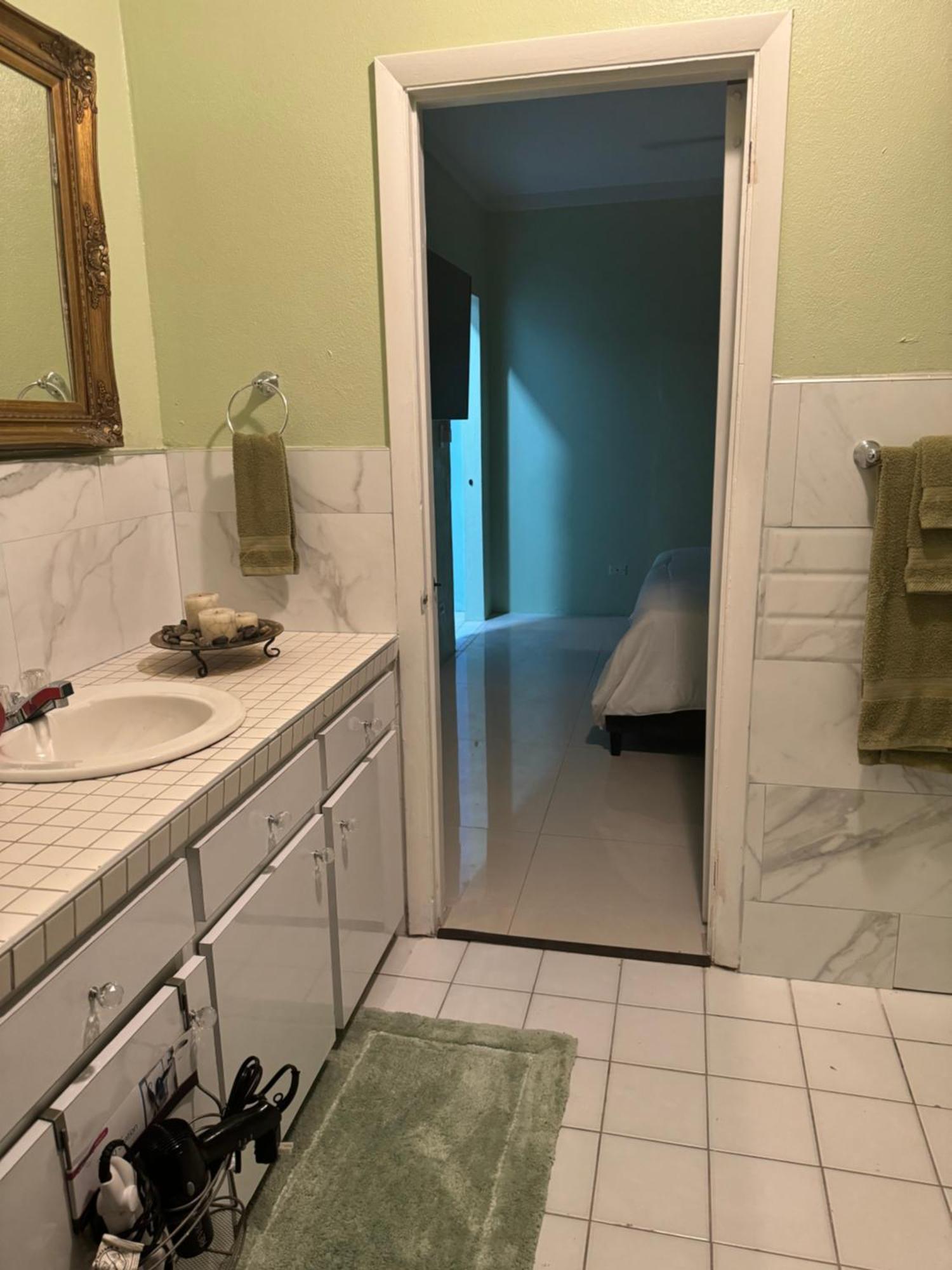 Kozy Bahamas Getaway Apartment Nassau Exterior photo